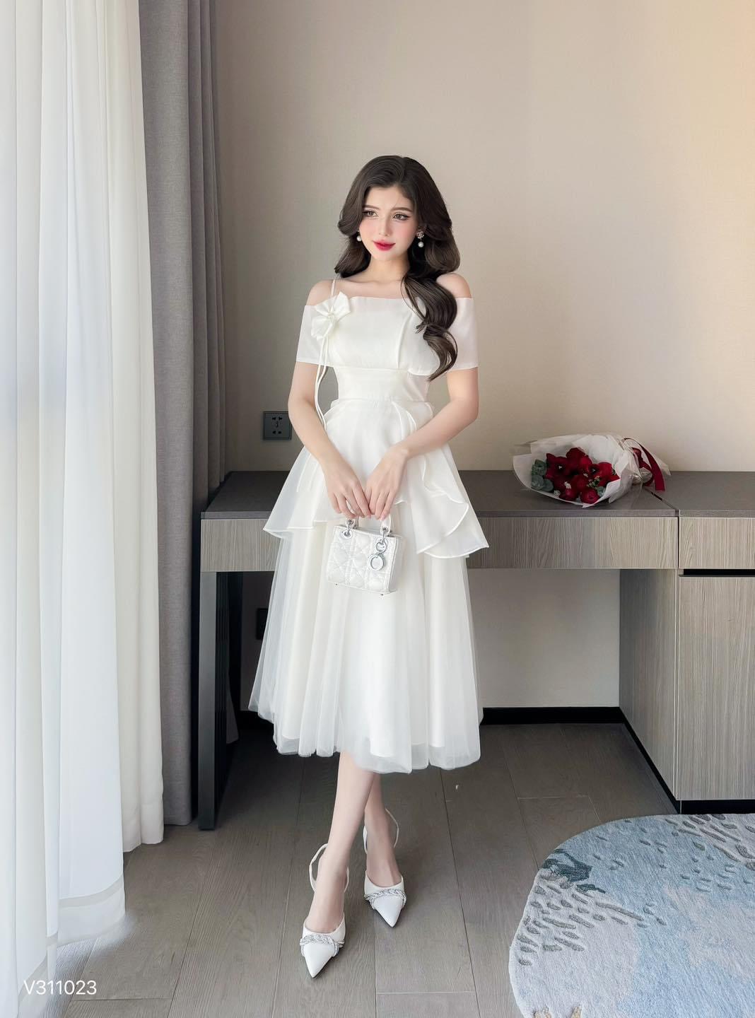 Đầm 2 Dây Trễ Vai 2 Tầng Phối Lưới