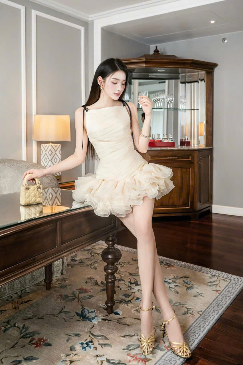 Đầm dự tiệc 2 dây đen bồng xòe 2 màu: Hồng, Be